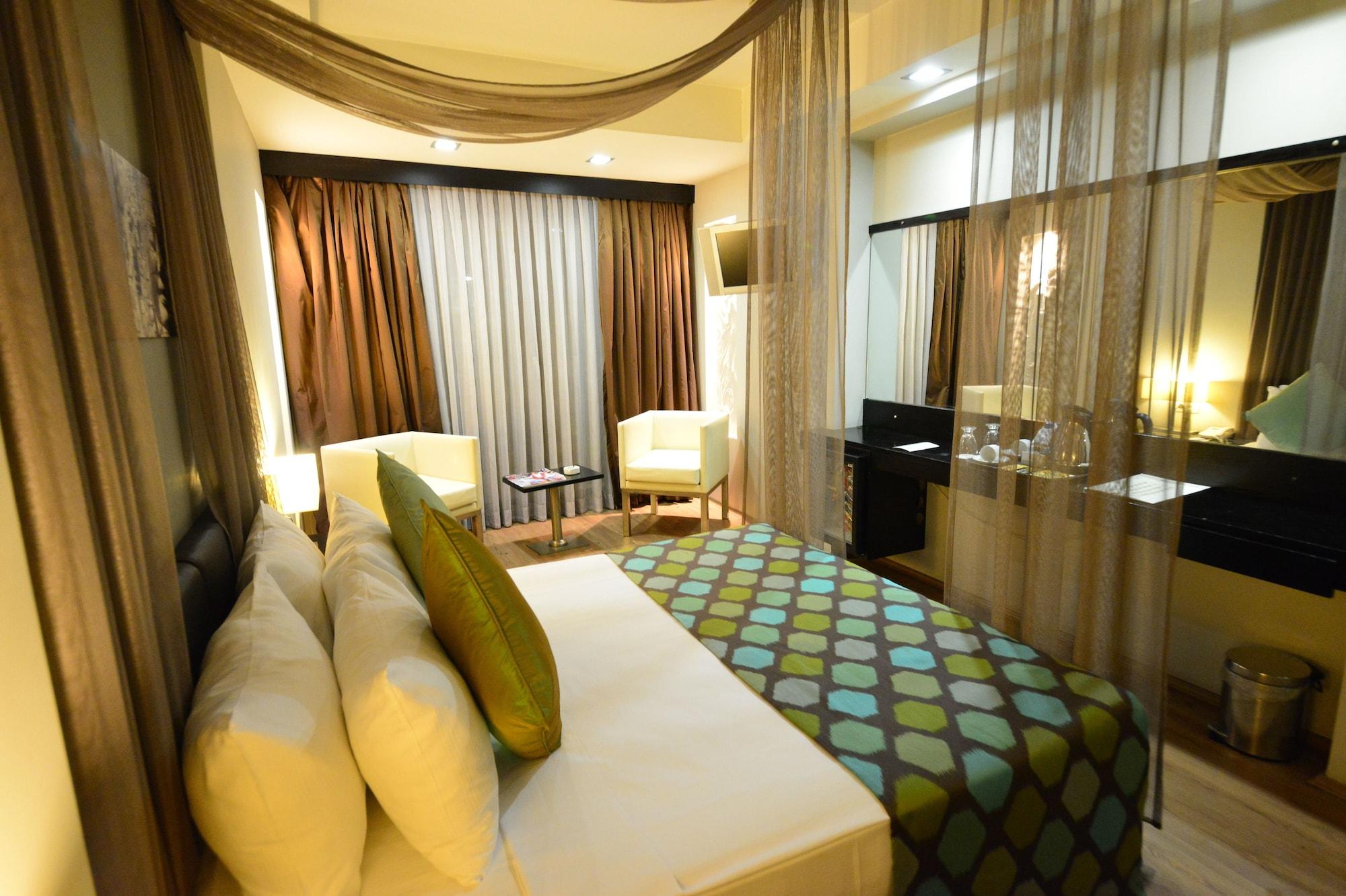 May Park Hotel อิซมีร์ ภายนอก รูปภาพ