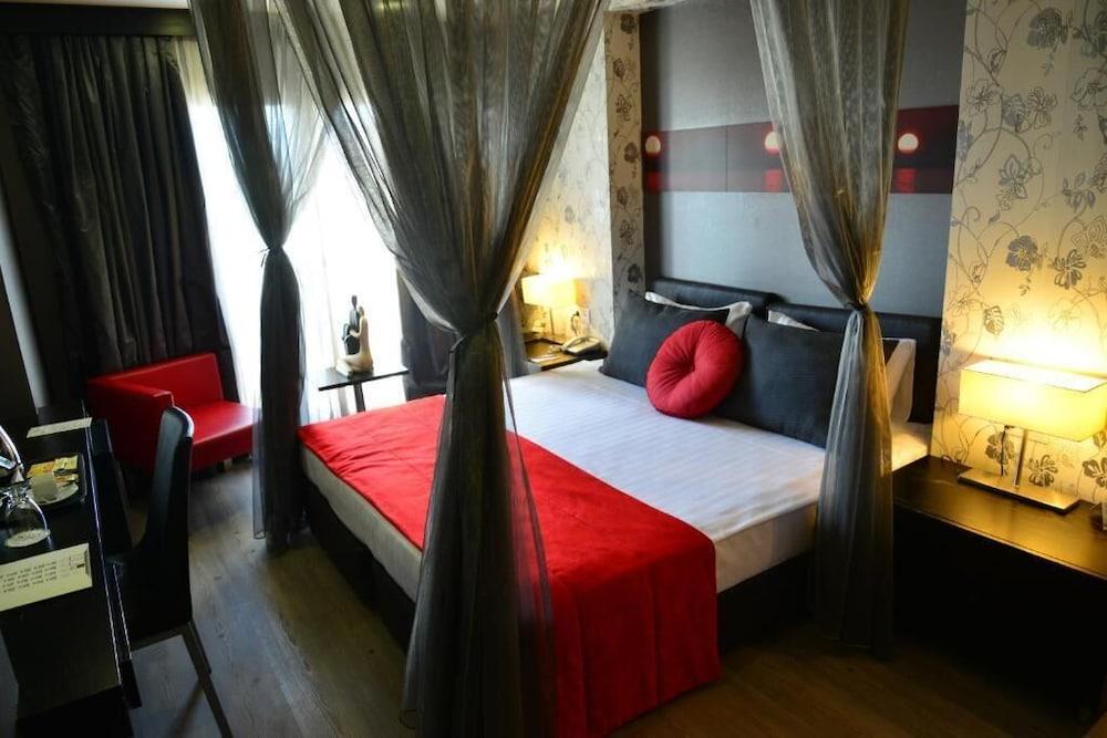 May Park Hotel อิซมีร์ ภายนอก รูปภาพ