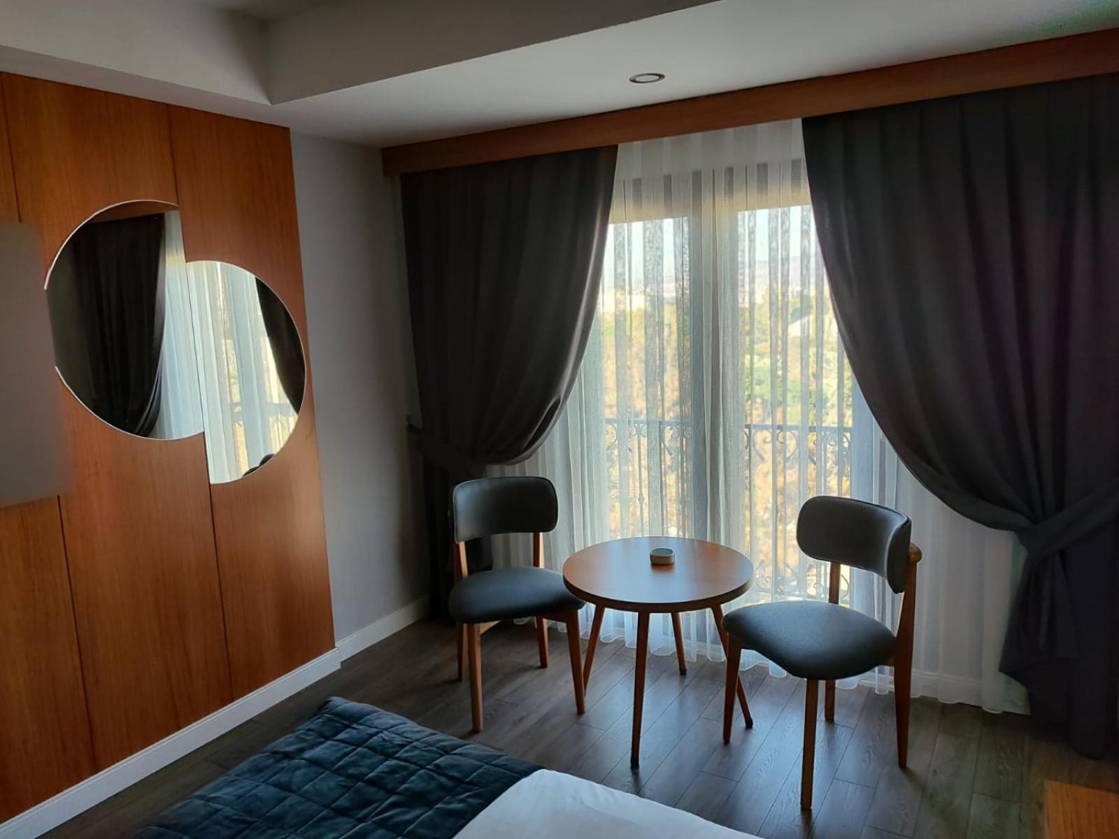 May Park Hotel อิซมีร์ ภายนอก รูปภาพ