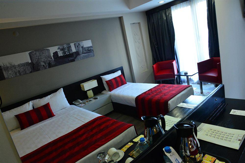 May Park Hotel อิซมีร์ ภายนอก รูปภาพ