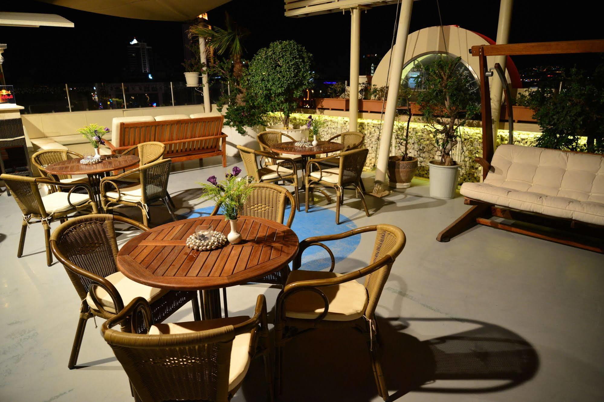 May Park Hotel อิซมีร์ ภายนอก รูปภาพ